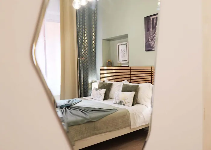 Domus Barberini Luxe Apartment